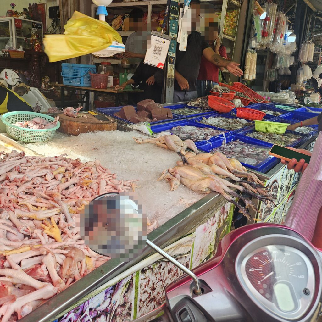 カンボジア市場鶏肉