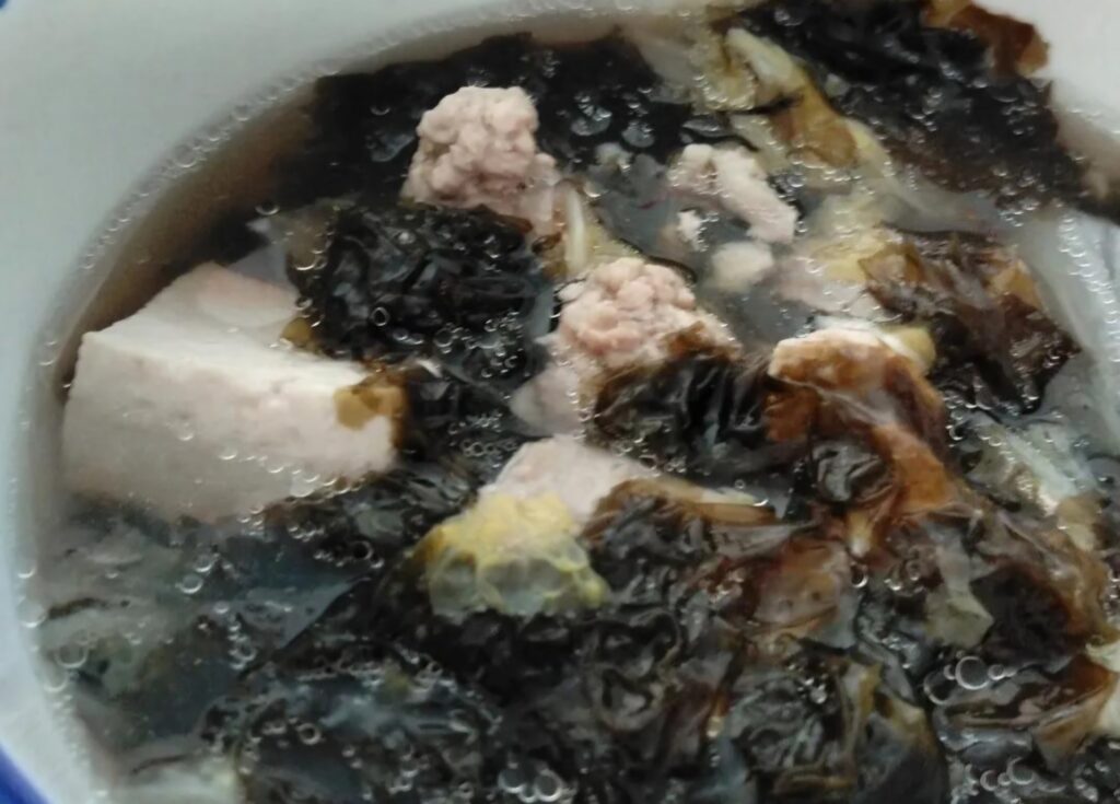 大家さんが作ってくれた海苔のスープ