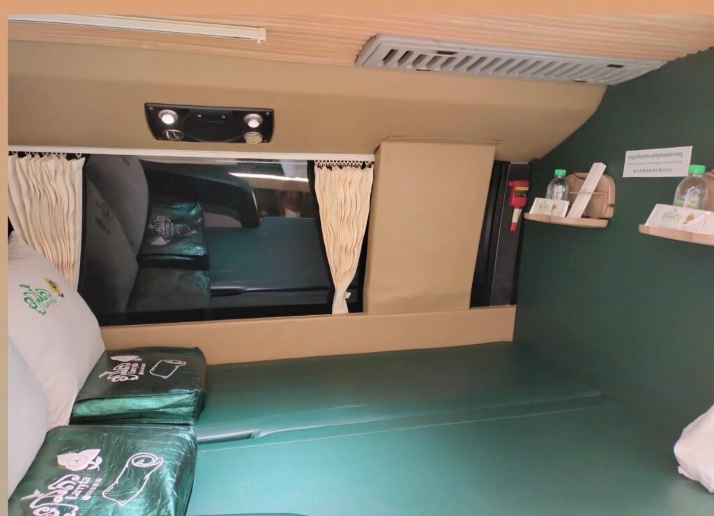 Larryta Bus 2Beds