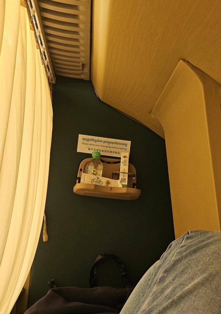 Larryta Bus 1Beds